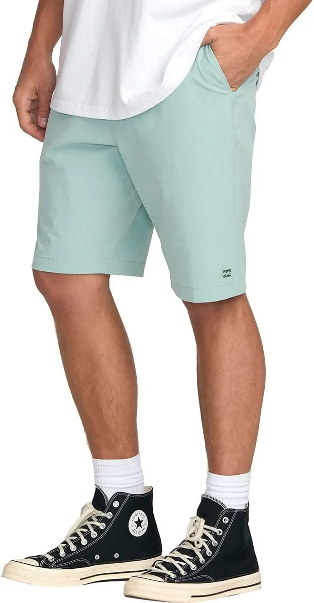 Billabong Men's Crossfire Submersible Hybrid Short
