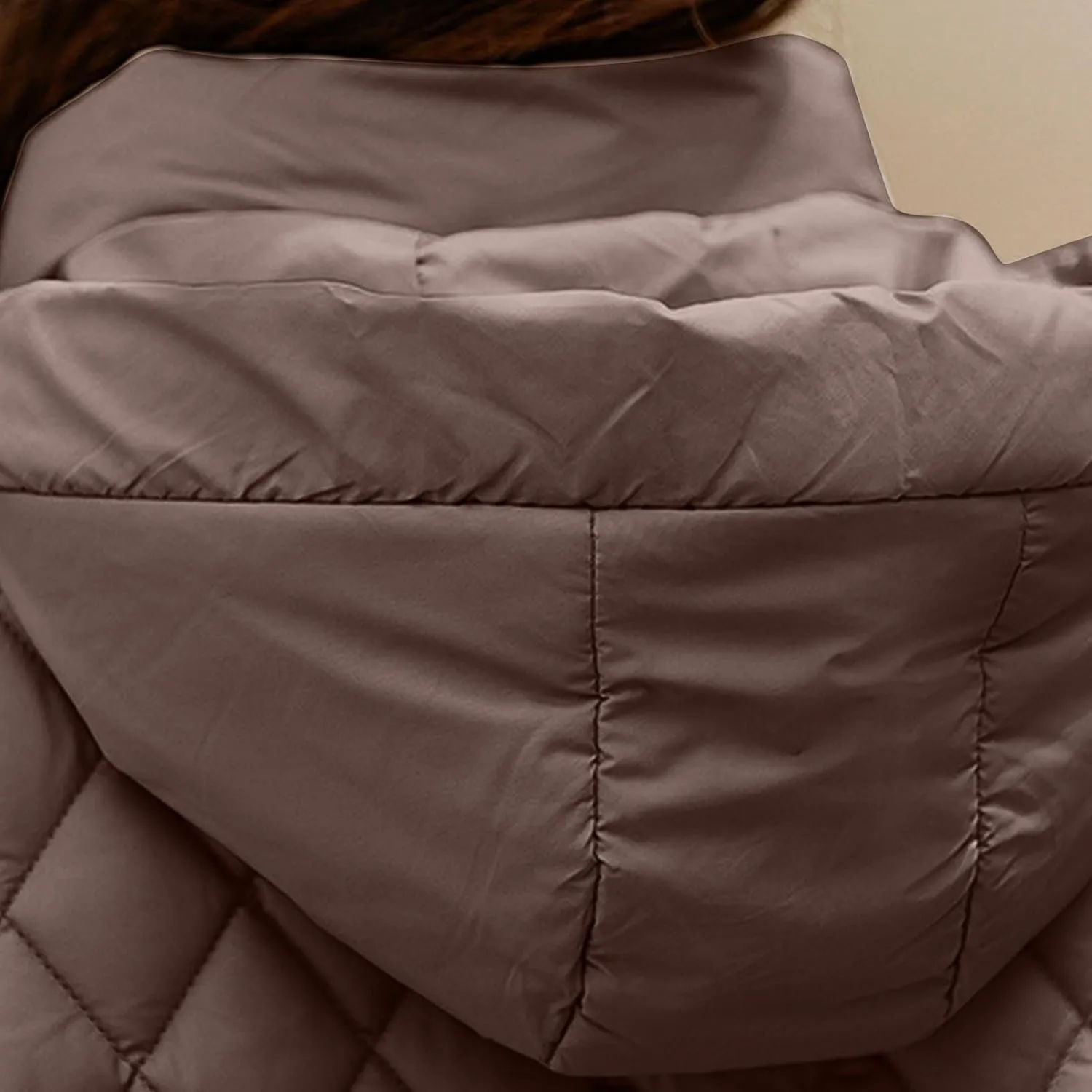 Cotton-Padded Gilet for Women Diamond Sleeveless Hooded Vest Lightweight Stand Collar Zip Up Open Thicken Waistcoat