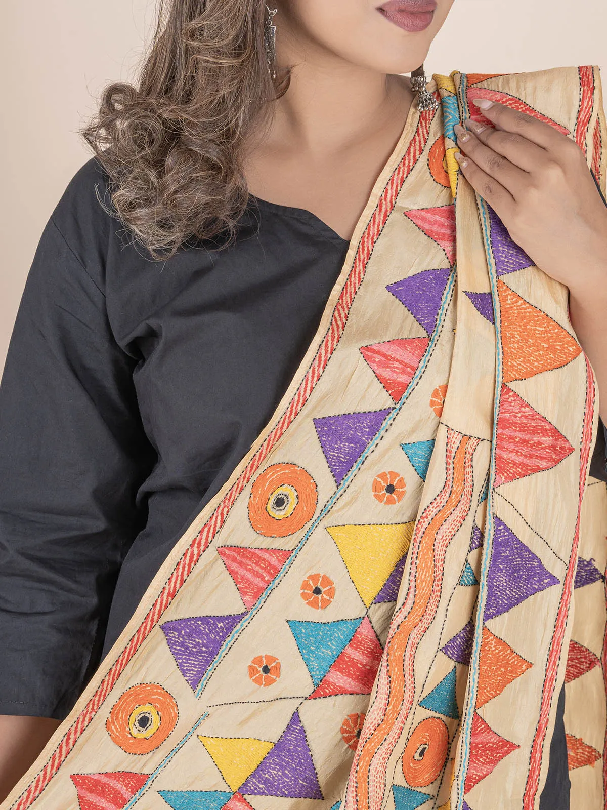 Katha Embroidery Floral Stole Multicolour