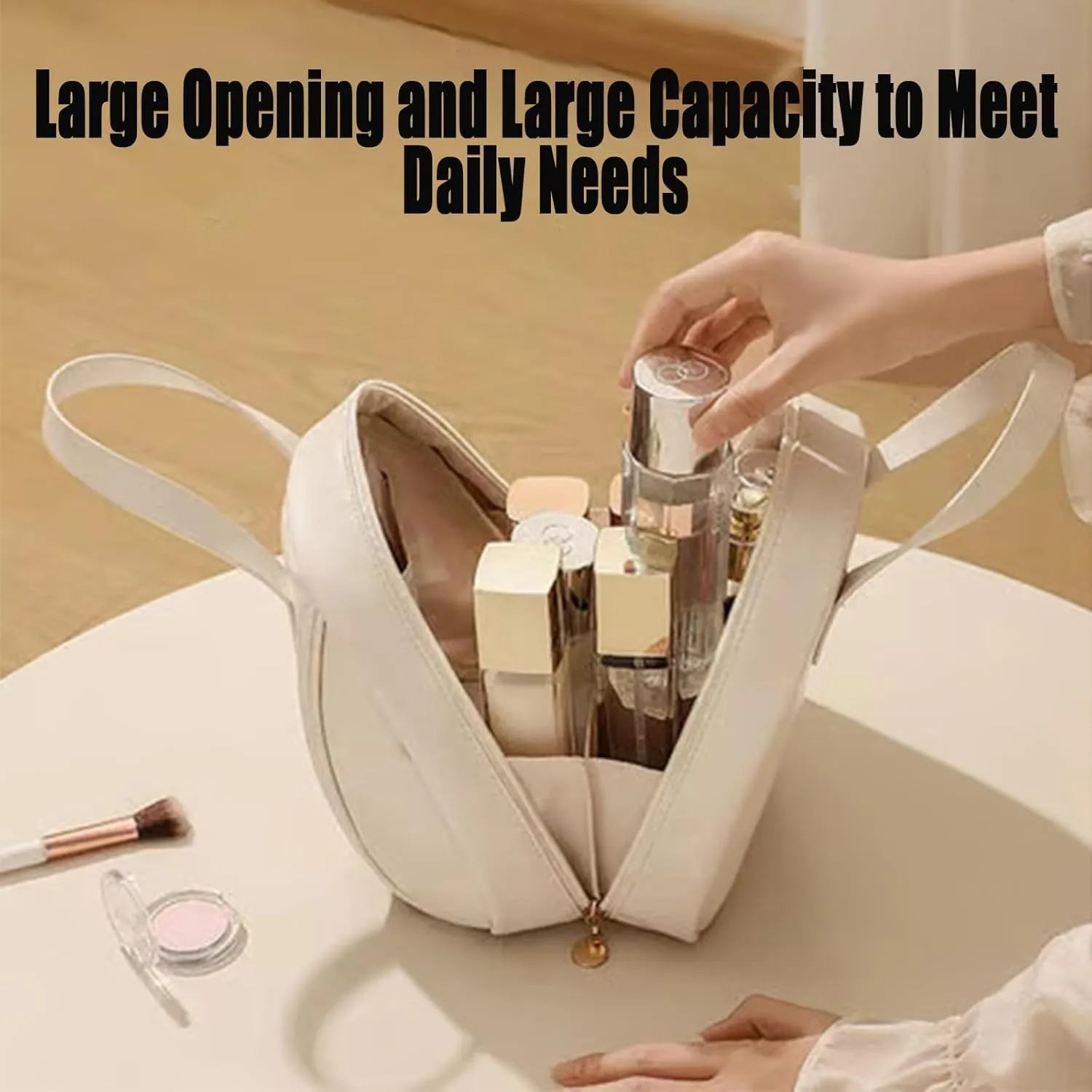 Multi-layered Shell-Shaped Cosmetic Bag,Portable Makeup Bag,Leather Waterproof Cosmetic Bag,Travel Makeup Bag (White)