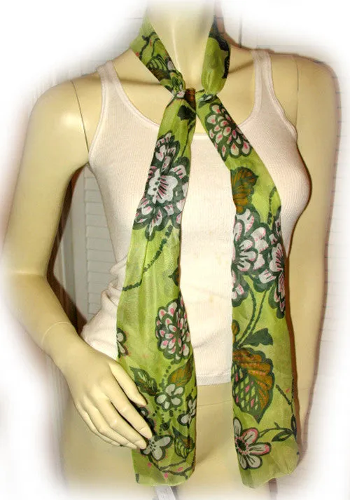 New Vintage Y2K 90s Scarf Scarves Wrap 62"X11" Floral Print Green Made in Italy