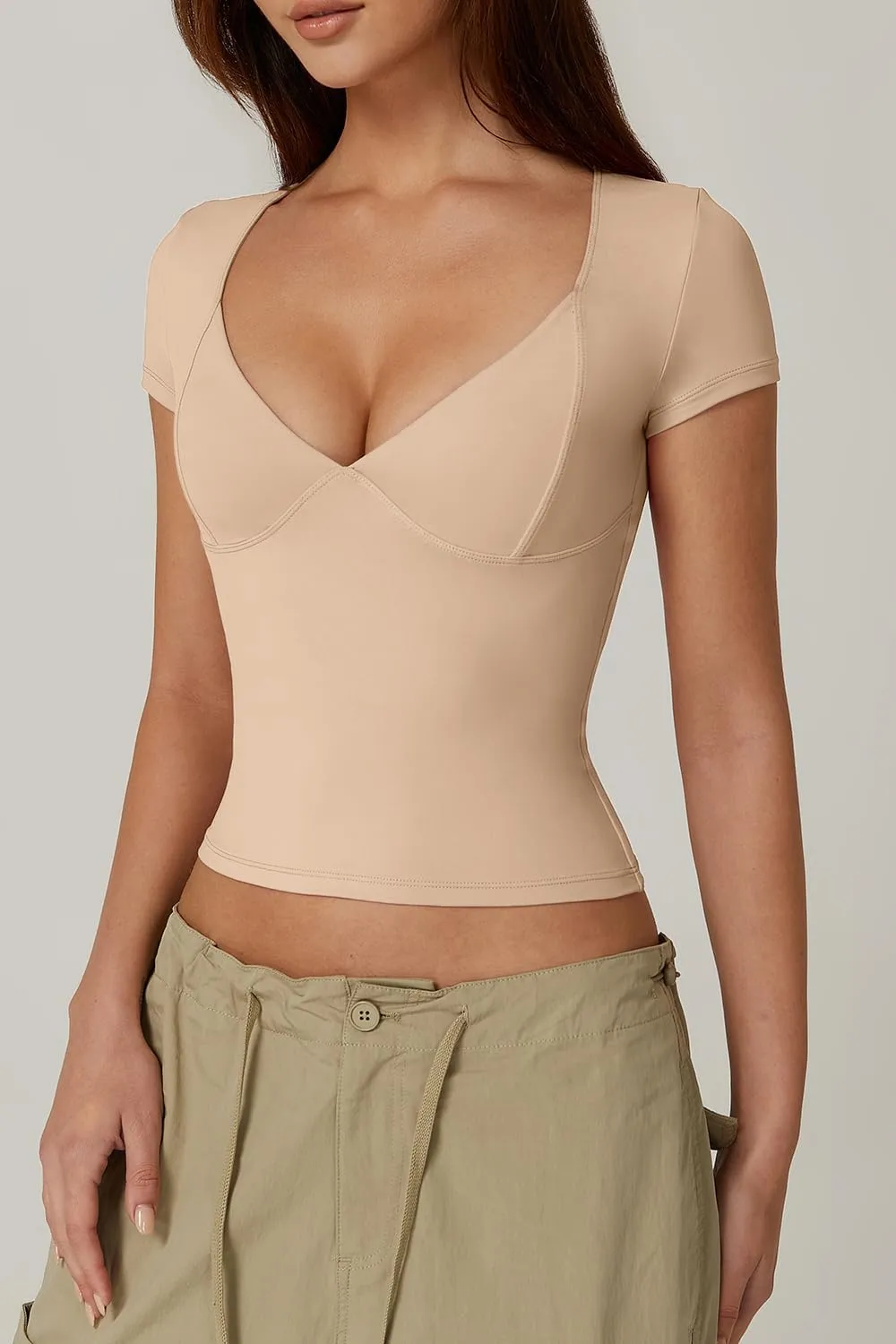 QINSEN Women's V Neck Short Sleeve T Shirts Double Lined Tee Seamed Cup Going Out Tops