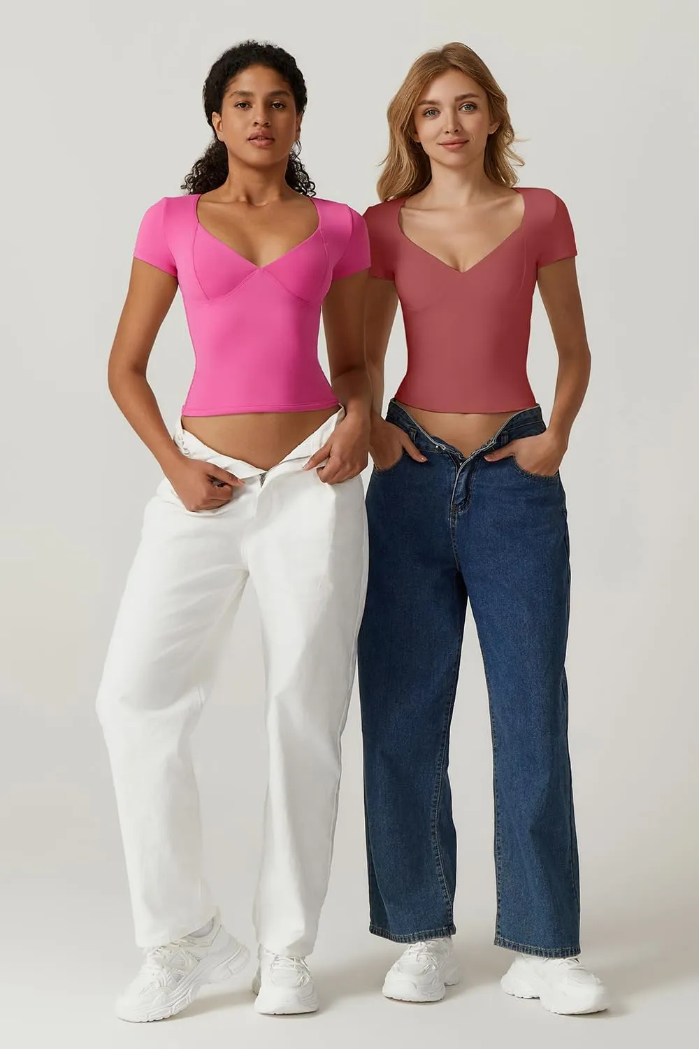 QINSEN Women's V Neck Short Sleeve T Shirts Double Lined Tee Seamed Cup Going Out Tops