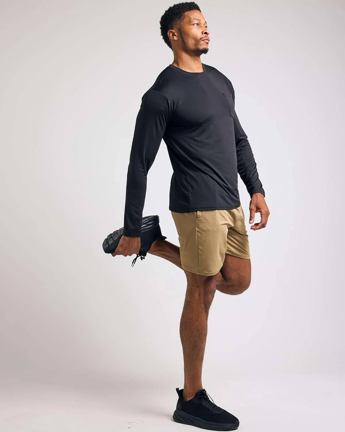 Real Essentials 4 Pack: Men's Dry-Fit Active Athletic Long Sleeve Pocket Crew T-Shirt Outdoors UPF 50 S-5XLT