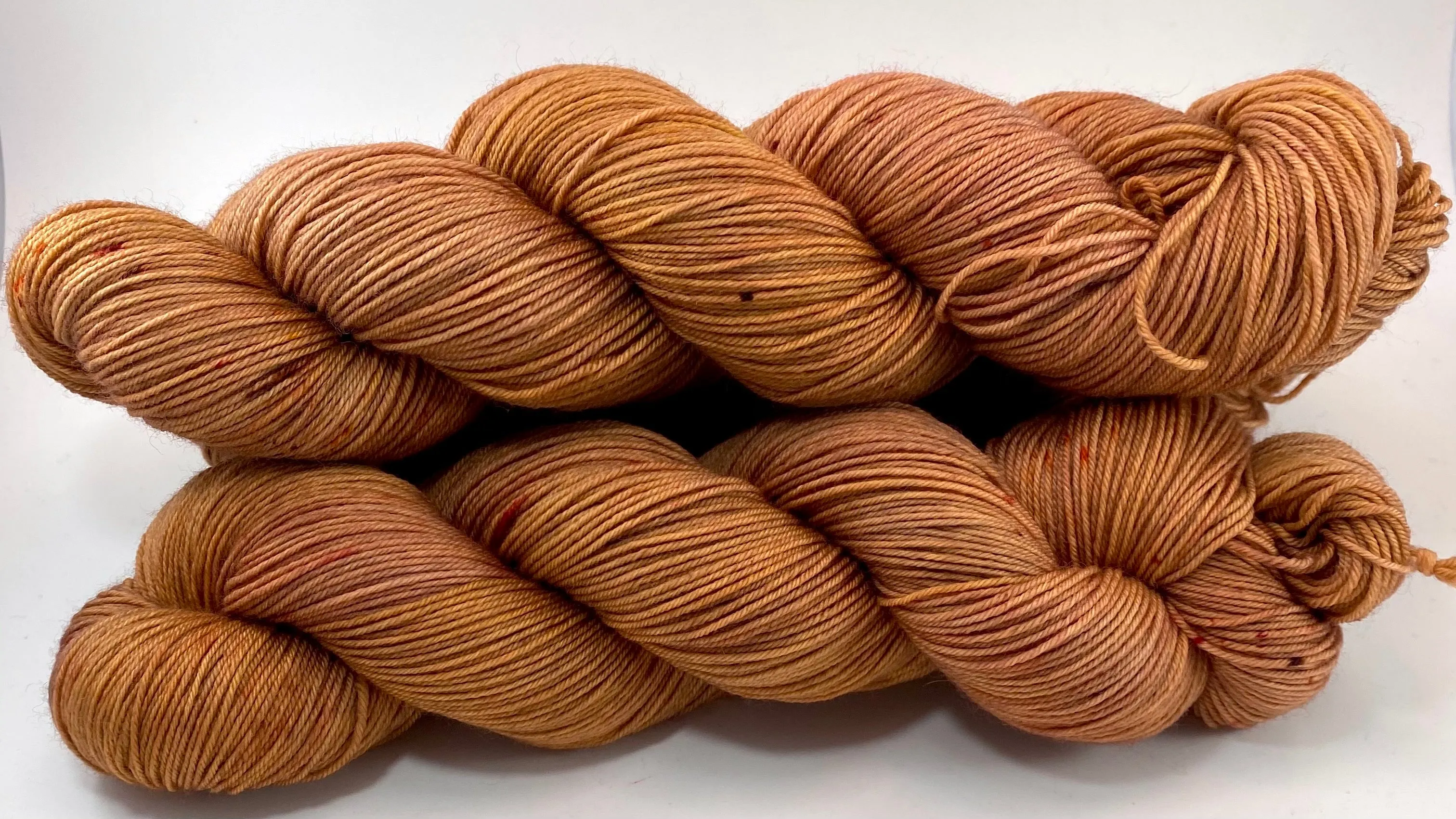 RESERVED for Layla** Hand Dyed Yarn "Bittersweet” Orange Gold Copper Peach Rust Pumpkin Caramel Speckled Polwarth DK Superwash 246yds 100g x 8 Hanks