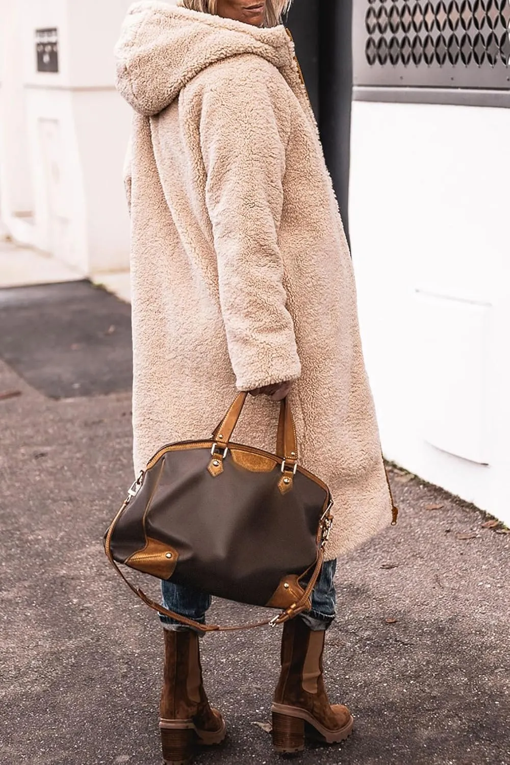 Thatrich Long Puffer Coat Women Casual Reversible Fleece Jacket Coats Loose Fit Windbreaked Winter Oversized Outfits Hooded