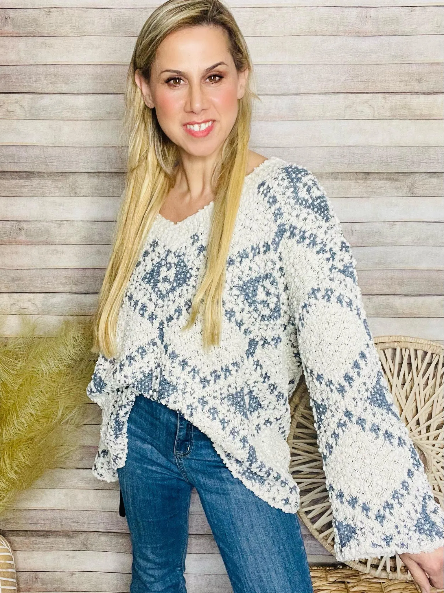 V Neck Cream Blue Knit Sweater