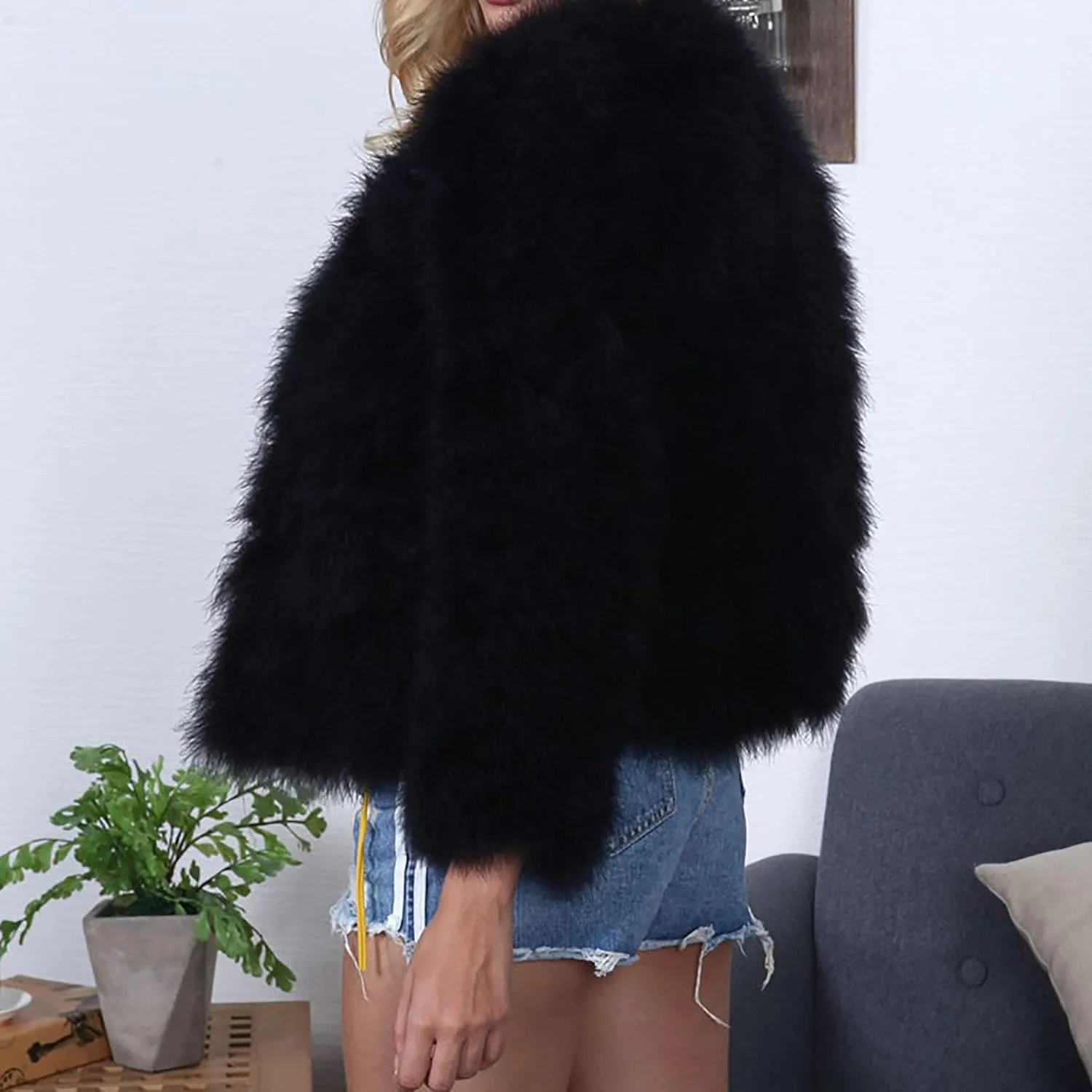 Winter Coats for Women 2023 Trendy Faux Fur Shaggy Jacket Cropped Long Sleeve Tops Open Front Coat Cardigan Outerwear