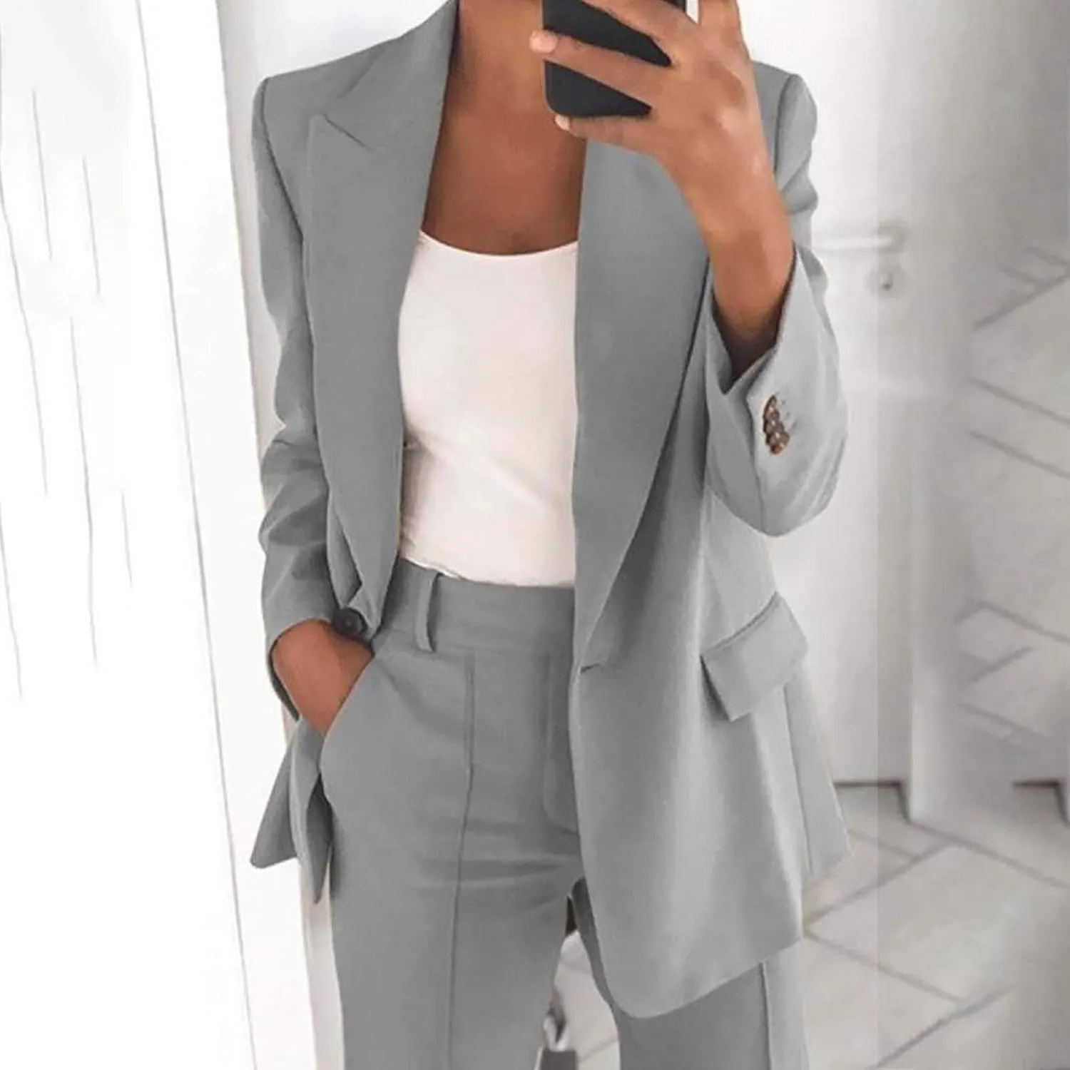 Womens Fall Casual Blazer Jacket Long Sleeve Lightweight Suit Slim Fit Work Office Jacket Pockets Lapel Button Jacket