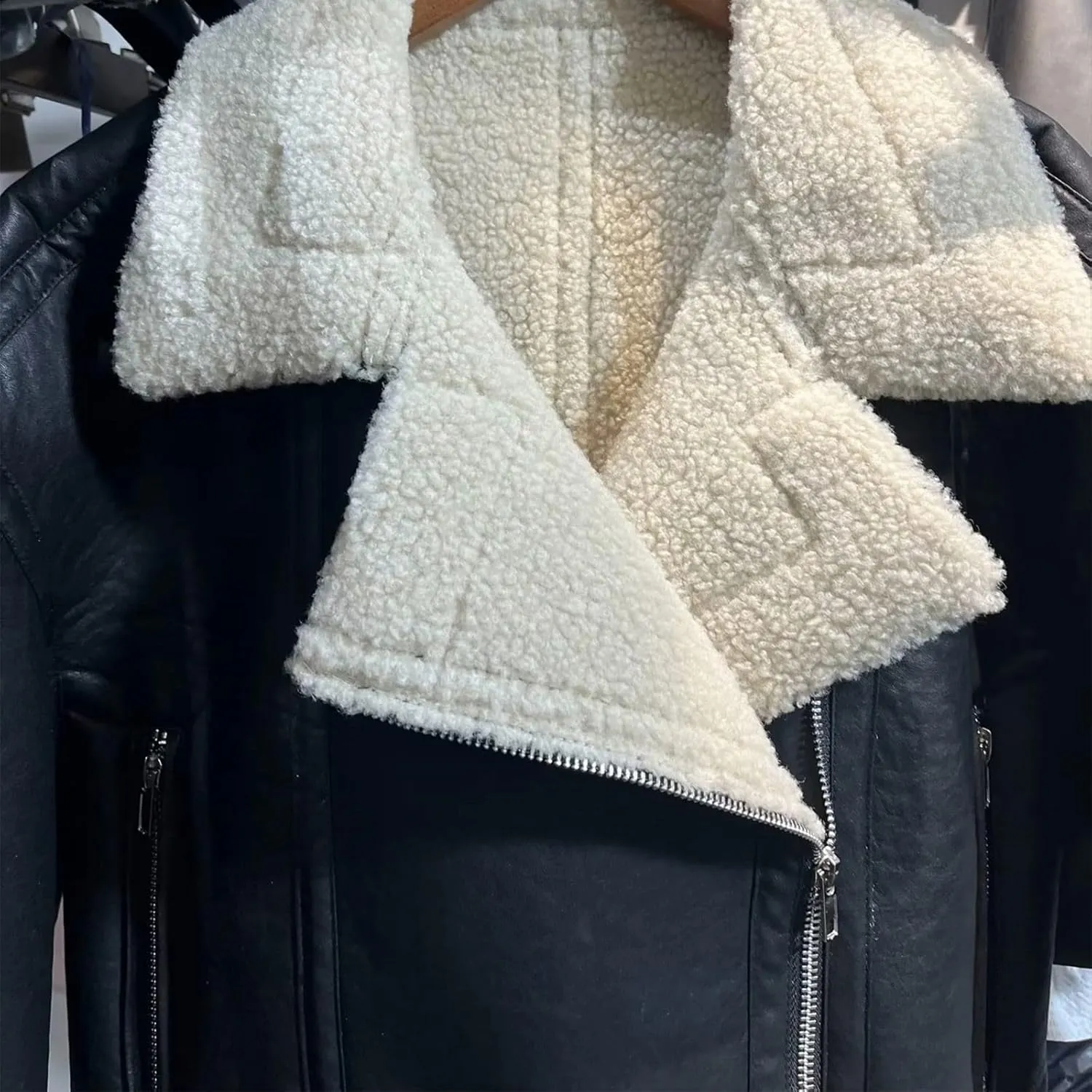 XUNRYAN Women's Faux-Leather Shearling Moto Bomber Jacket Sherpa Coat Winter Aviator Faux-Leather Coat Outwear Hippie Clothes
